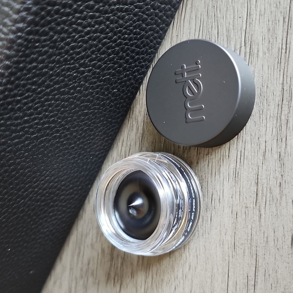 Melt Cosmetics Gel Liner - Picture 5 of 5